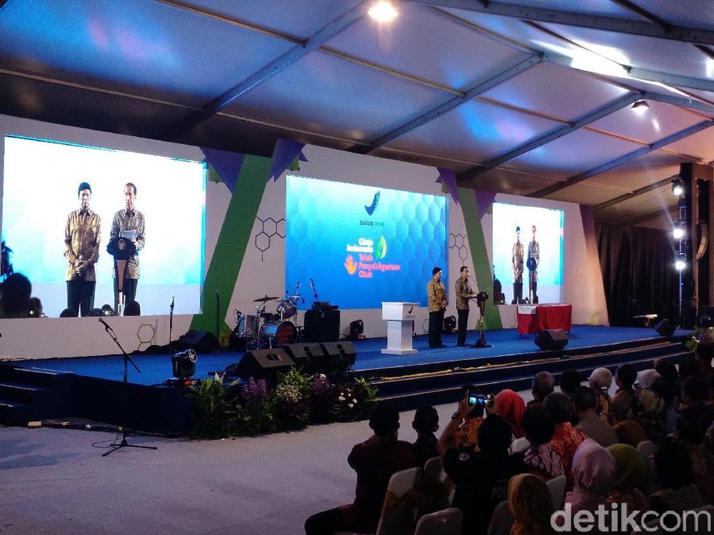 Jokowi dan Bimbim Slank Sepakat Pengedar Obat Terlarang Didor Jokowi dan Bimbim Slank Sepakat Pengedar Obat Terlarang Didor