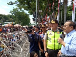 Aplikasi Transportasi Online Dituntut Tutup, Ini Kata Soekarwo