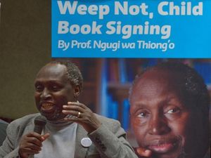 Ngugi wa Thiongo Berhasil Kenalkan Sastra Afrika ke Dunia Ngugi wa Thiongo Berhasil Kenalkan Sastra Afrika ke Dunia