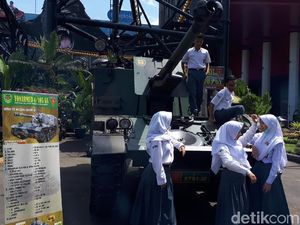 Melihat Kecanggihan Alutsista TNI yang Mejeng di TSM Bandung