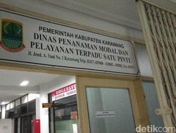 Tipu Pengusaha Miliaran Rupiah untuk Izin, PNS Karawang Ditahan