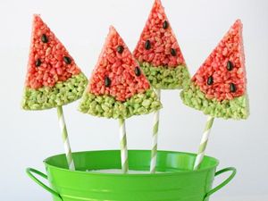 Lucunya! Aneka Dessert Unik Berbentuk Semangka Ini