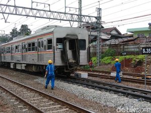 KRL Anjlok, DPR Minta Pemerintah Evaluasi soal Pemeliharaan