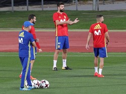 Para Pemain Spanyol Mendukung Penuh Pique