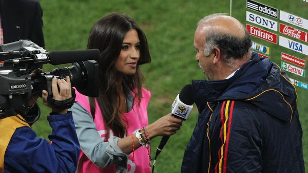 Deretan Presenter dan Reporter Olahraga Paling Memesona