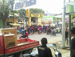 Polisi: Kabar Korban Meninggal dalam Bentrokan di Jember Hoax