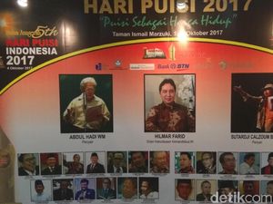 Menag Lukman hingga Fadli Zon Hadiri Perayaan Hari Puisi di TIM Menag Lukman hingga Fadli Zon Hadiri Perayaan Hari Puisi di TIM