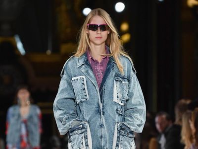 Foto: 20 Koleksi Terbaru Stella McCartney di Paris Fashion Week