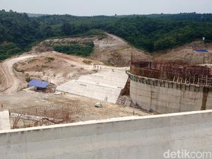 Cerita Misteri 51 Makam Keramat di Lokasi Pembangunan Waduk Karian Cerita Misteri 51 Makam Keramat di Lokasi Pembangunan Waduk Karian