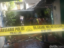 Sempat Terdengar Ledakan Saat Pabrik Keripik Tempe Terbakar