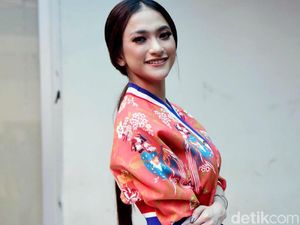 Amel Alvi Pasang Tarif Rp 30-40 Juta, Gadis Cantik di Militer Israel Amel Alvi Pasang Tarif Rp 30-40 Juta, Gadis Cantik di Militer Israel