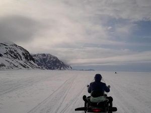 Foto: Dengan Cinta Mereka Bertahan Hidup