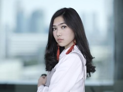 Bikin Kaget, Isyana Sarasvati Mirip Titiek Puspa Muda di Foto Ini