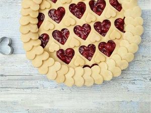 9 Kreasi Pie dengan Hiasan Cantik Bentuk Daun, Bunga hingga Hati 9 Kreasi Pie dengan Hiasan Cantik Bentuk Daun, Bunga hingga Hati
