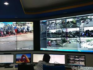 Dinilai Efektif, Tilang CCTV Dapat Diterapkan di Seluruh Jabar Dinilai Efektif, Tilang CCTV Dapat Diterapkan di Seluruh Jabar