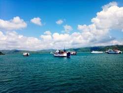 Begini Asyiknya Naik Kapal ke Lombok