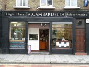 Bergaya Vintage, Ini 5 Coffee Shop Keren di London