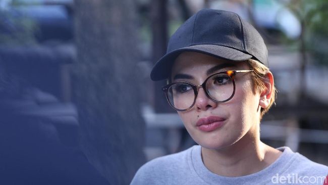 Diduga Cuit Hina Panglima TNI, Nikita Didoakan Dapat Hidayah