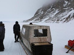 Rahasia Bertahan di Musim Dingin yang Ekstrem: Cinta