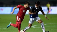 Salah satu aksi Egy Maulana Vikri saat menghadapi Kamboja U-19. (Sigid Kurniawan/ANTARA FOTO)