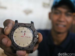 Bisnis Jam Tangan Kayu, Pria Ini Kantongi Omzet Rp 25 Juta/Bulan