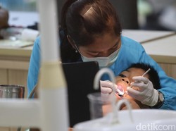 5 Kebiasaan Buruk yang Bisa Merusak Gigi Kamu