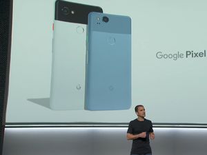 Google Pixel 2 Sebenarnya Punya Jack Audio, Tapi...