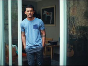 Begini Kisah Rio Dewanto dalam Menuangkan Inspirasi