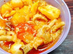 Oktober: Echa Si Putri Tidur, Makan Seblak Bikin Usus Buntu?