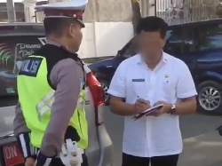 Viral Video Pejabat di Palu Marah-marah Tak Terima Disetop Polisi