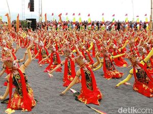 Ribuan Penari Gandrung akan Beraksi di Pantai Boom Banyuwangi