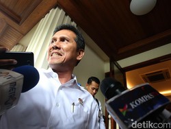 MenPAN-RB Siap Usut Dugaan Calo Penerimaan Hakim 2017