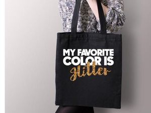 Salah Huruf, Desain Tas Ini Jadi Viral karena Dikira Tertulis Hitler Salah Huruf, Desain Tas Ini Jadi Viral karena Dikira Tertulis Hitler