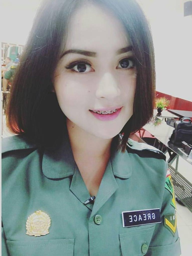 Foto Terpesona 10 Srikandi Cantik TNI Parasnya Nggak Kalah Foto Terpesona 10 Srikandi Cantik TNI Parasnya Nggak Kalah