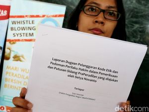 Hakim Cepi Dilaporkan ke MA Soal Pencabutan Status Setnov Hakim Cepi Dilaporkan ke MA Soal Pencabutan Status Setnov