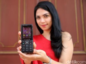 Smartfren Hadirkan Andromax 4G Bergaya Jadul