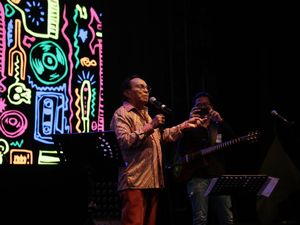 Bob Tutupoly Meninggal, Andien Kenang Percakapan Terakhir