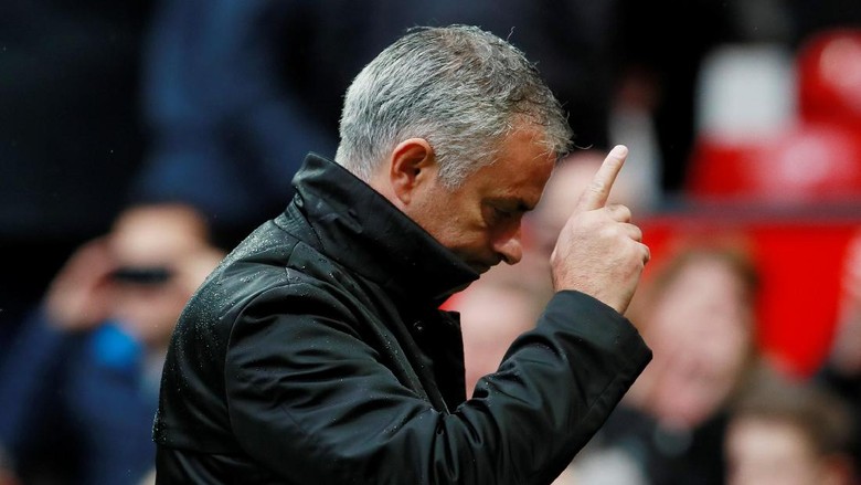 Mourinho Merasa Jadi Pelatih yang Lebih Baik di MU Mourinho Merasa Jadi Pelatih yang Lebih Baik di MU