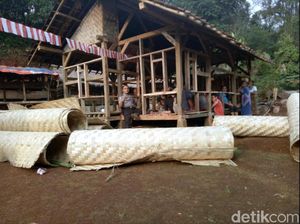 Mimpi Brigadir Dikri Perbaiki Rutilahu di Desa Bencoy Sukabumi Mimpi Brigadir Dikri Perbaiki Rutilahu di Desa Bencoy Sukabumi