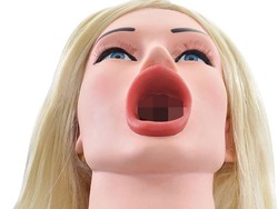 Wanita Ini Belikan Suaminya Boneka Seks, Dipakai Saat Tak Mood Bercinta