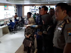 Menpan RB Minta Daerah Lain Contoh Mal Pelayanan Publik Surabaya