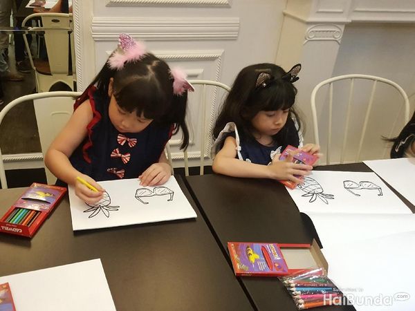Foto: Begini Keseruan Anak-anak Ketika Mewarnai!
