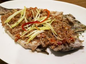 Olahan Bandeng Goreng hingga Bertabur Sambal Matah Ada di 5 Tempat Ini