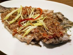 Olahan Bandeng Goreng hingga Bertabur Sambal Matah Ada di 5 Tempat Ini