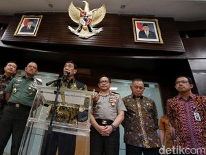 Momen Kumpul Wiranto, Panglima-Kapolri Akhiri Polemik Kargo Senjata