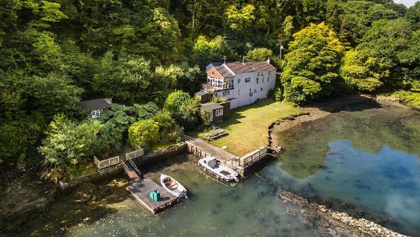 Foto: Studio Terpencil Tempat Rekaman Band Oasis