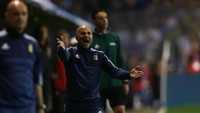 Pelatih Argentina Jorge Sampaoli tampak kesal dengan permainan anak asuhnya. Kondisi pun makin genting untuk Sampaoli dan timnya terkait kelolosan ke Piala Dunia (Marcos Brindicci/Reuters)