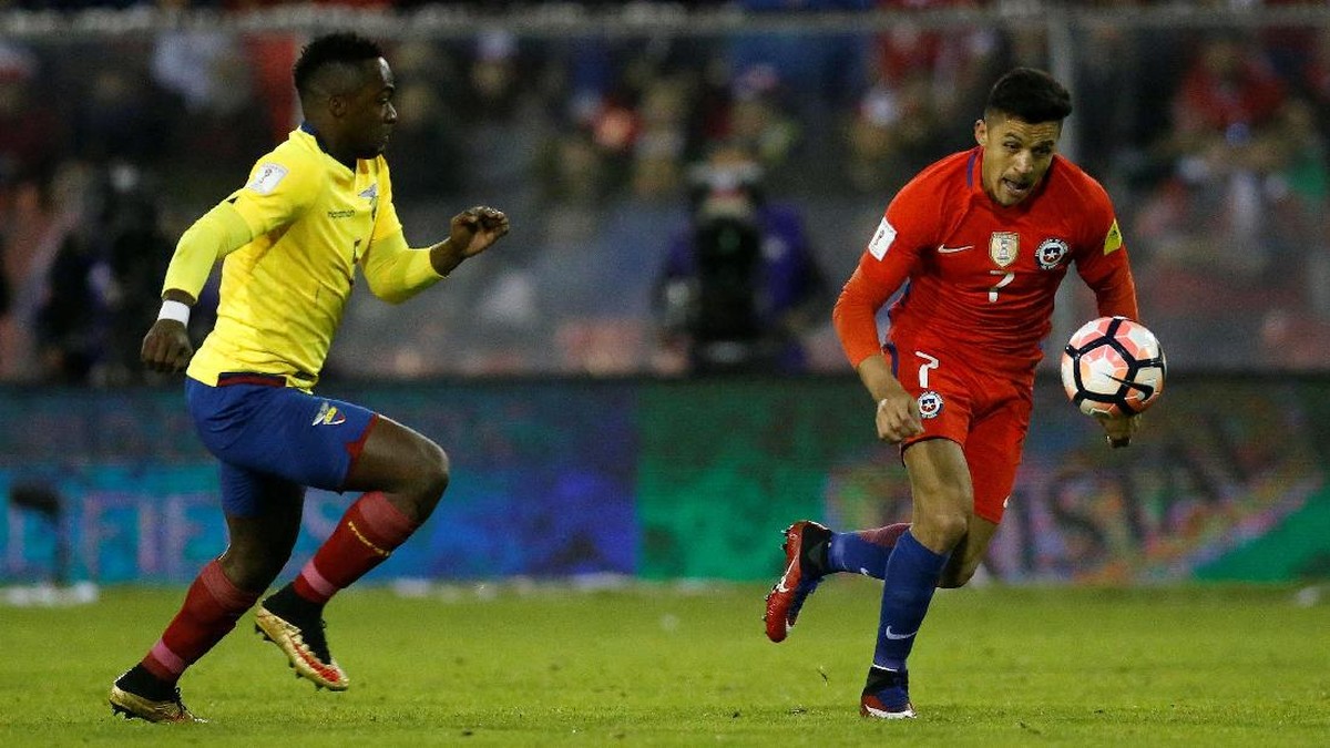 Alexis Sanchez menyumbangkan satu gol untuk Chile (Carlos Vera/Reuters)