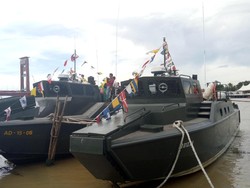 HUT TNI ke-72 di Palembang, Alutsista Dipamer di Jembatan Ampera