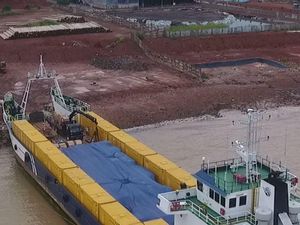 Terangi Karimun, PLN Datangkan Mesin Pembangkit 17.000 kW